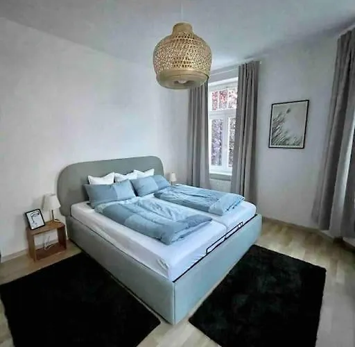 Ein Gemuetlicher Platz Im Gruenderzeitviertel * Chemnitz