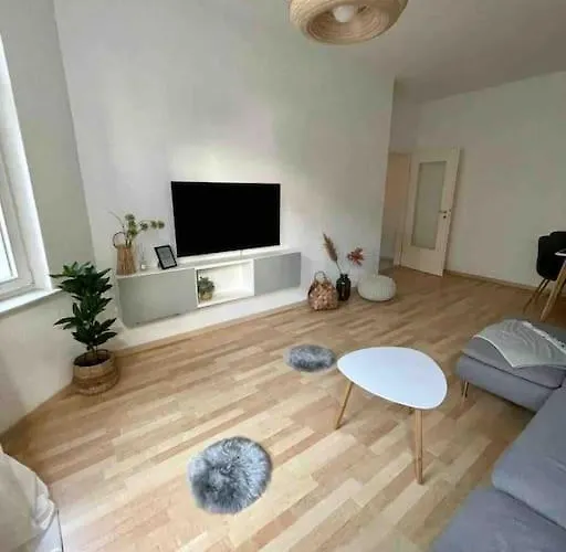 Ein Gemuetlicher Platz Im Gruenderzeitviertel * Chemnitz